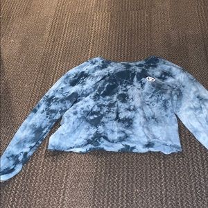 off the walls vans cropped tee